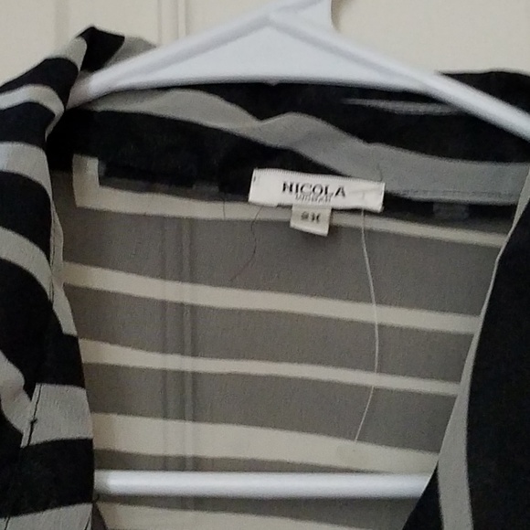 Black & White Striped Nicola two-piece blouse. - Picture 4 of 5